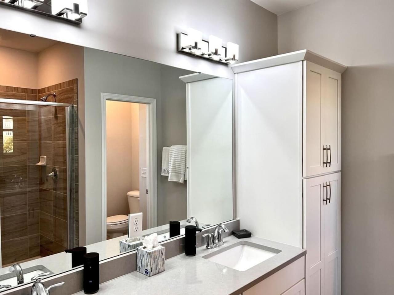The Villas Buckingham 10 Mins To Rdu Airport Duke Downtown Durham Extérieur photo