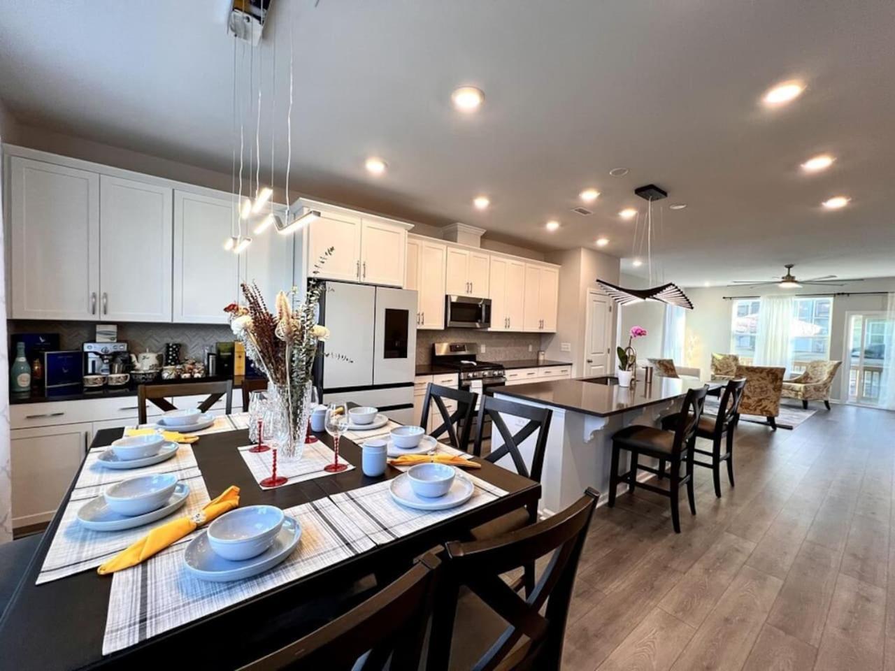 The Villas Buckingham 10 Mins To Rdu Airport Duke Downtown Durham Extérieur photo